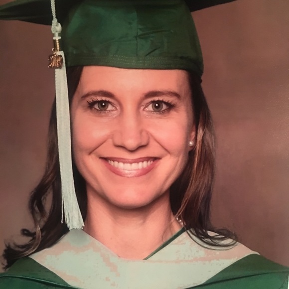 Meet your Posher, Kristie - Picture 5 of 5